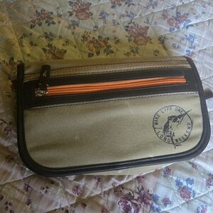 Tommy Bahama Make Life One Long Weekend Toilette Bag